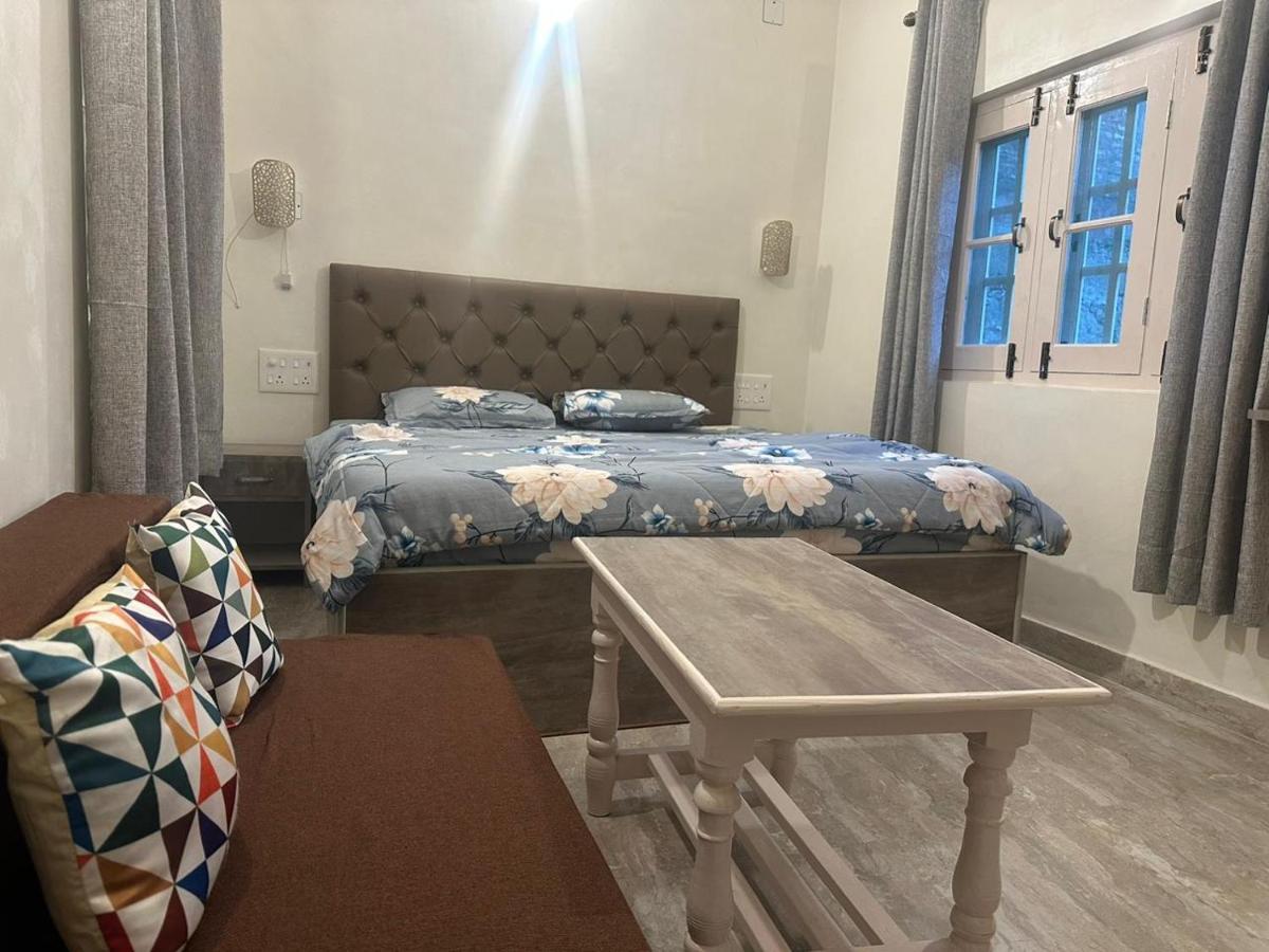 Farsal Villa Srīnagar Zewnętrze zdjęcie