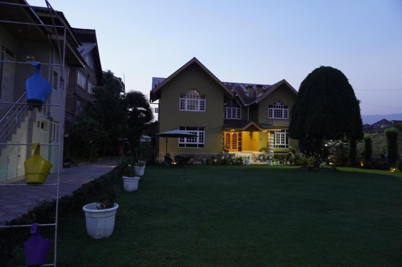 Farsal Villa Srīnagar Zewnętrze zdjęcie