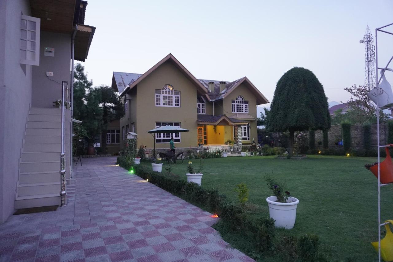 Farsal Villa Srīnagar Zewnętrze zdjęcie