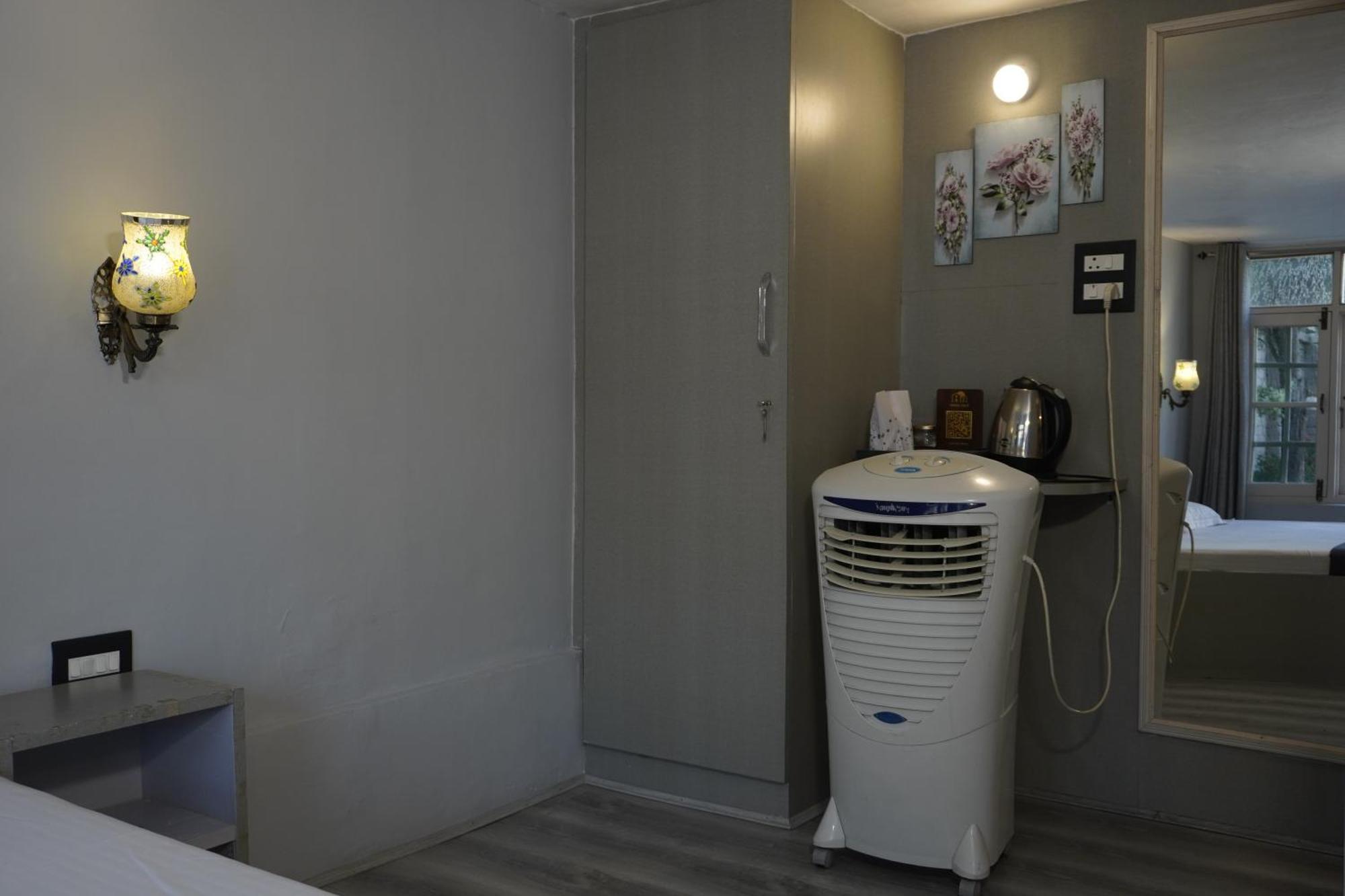 Farsal Villa Srīnagar Zewnętrze zdjęcie